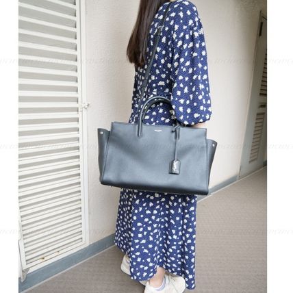 Saint Laurent CABAS RIVE GAUCHE Calfskin Street Style 2WAY Plain Other Animal Patterns - Image 3