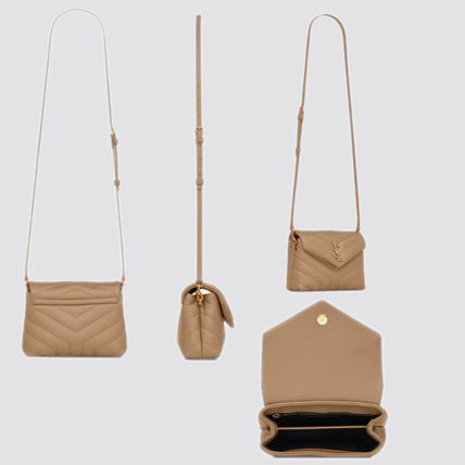 Saint Laurent LOULOU Casual Style Calfskin Plain Leather Crossbody Logo (678401DV7073317, 678401DV7072516, 678401DV7072826, 678401DV7079207, 678401DV7071000, 678401DV7072721, 678401DV7071229, 678401DV7072346) - Image 2