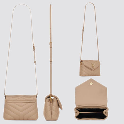 Saint Laurent LOULOU Casual Style Calfskin Plain Leather Crossbody Logo (678401DV7073317, 678401DV7072516, 678401DV7072826, 678401DV7079207, 678401DV7071000, 678401DV7072721, 678401DV7071229, 678401DV7072346) - Image 5