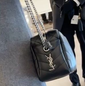 Saint Laurent LOULOU Casual Style Lambskin Chain Plain Elegant Style Crossbody