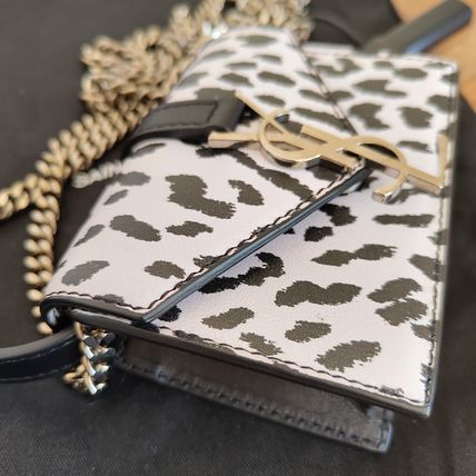 Saint Laurent 2022 SS Leopard Patterns Unisex Calfskin Street Style Chain - Image 2