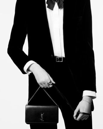 Saint Laurent Casual Style Unisex Calfskin Chain Plain Party Style (635095DND1J1000, 635095DND1J9207, 6350950U40J9830, 6350950U40J3234, 6350950U40J2721, 6350950U40J9207, 6350950U40J1000) - Image 2