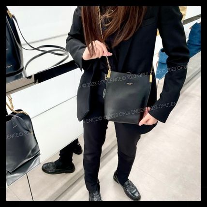 Saint Laurent Casual Style Calfskin Plain Leather Elegant Style (65499011C0W1000)