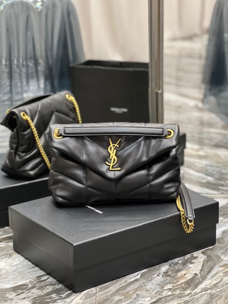 YSL LOULOU PUFFER 577476 29CM