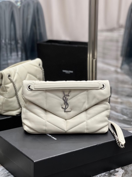 YSL LOULOU PUFFER 577476 29CM - Image 3